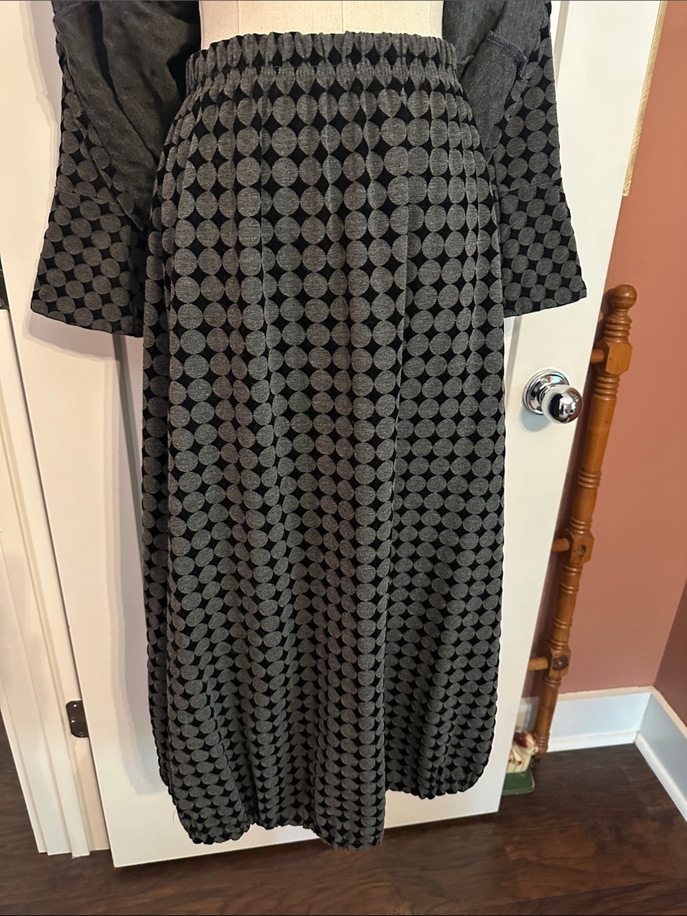 bryn Walker 2-piece polka dot black gray S/M Lagenlook jacket & skirt set - Picture 8 of 16